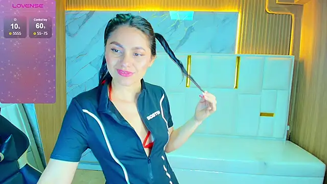 Snapshot of rox_luxury_tf chatting on May 14, 2026, 1:19 pm rox luxury tf online show from May 14, 2026, 1:19 pm