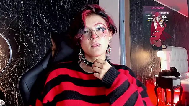 Snapshot of YuuMiko chatting on March 24, 2026, 12:38 pm YuuMiko online show from March 24, 2026, 12:38 pm