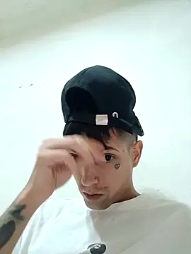 CubanoxxxSex online show from March 1, 2026, 12:43 am