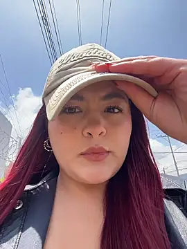 Lia-Moon77 online show from April 4, 2026, 5:19 pm