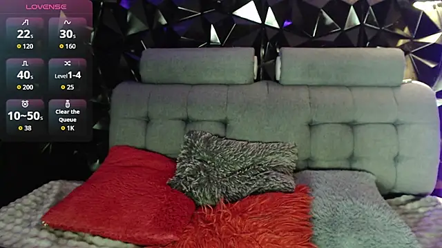 Tammy sutra online show from March 18, 2026, 7:37 pm