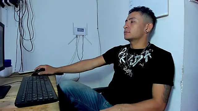 Party Star1 online show from July 11, 2026, 12:44 am