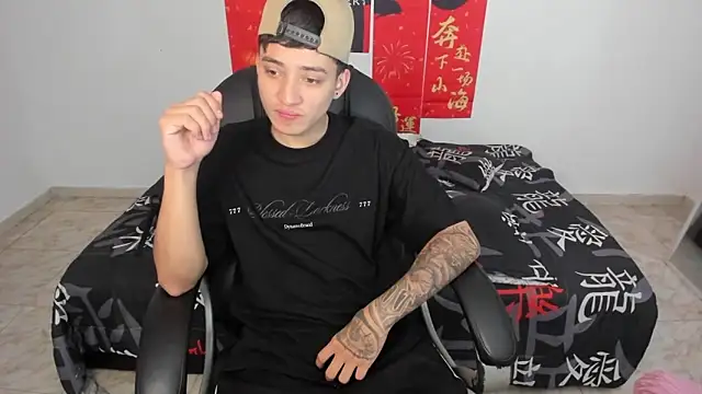 Wesleey-Boy online show from April 10, 2026, 7:43 pm