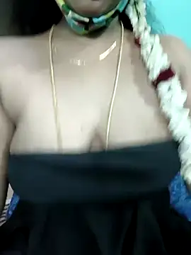 Snapshot of Tamilkannadacouple chatting on April 9, 2026, 6:19 am Tamilkannadacouple online show from April 9, 2026, 6:19 am