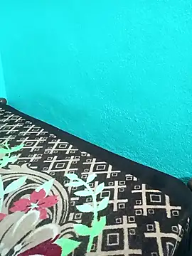 Snapshot of Tamilkannadacouple chatting on March 13, 2026, 6:24 pm Tamilkannadacouple online show from March 13, 2026, 6:24 pm