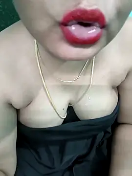 Snapshot of Tamilkannadacouple chatting on April 9, 2026, 6:25 pm Tamilkannadacouple online show from April 9, 2026, 6:25 pm