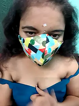 Snapshot of Tamilkannadacouple chatting on March 18, 2026, 6:05 am Tamilkannadacouple online show from March 18, 2026, 6:05 am