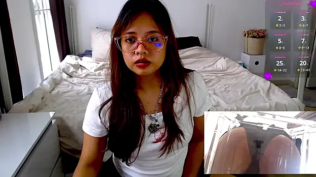 Snapshot of MyAsianWaifu chatting on July 29, 2026, 5:06 am MyAsianWaifu online show from July 29, 2026, 5:06 am