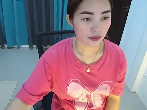 babydenxx69 online show from March 18, 2026, 4:59 am