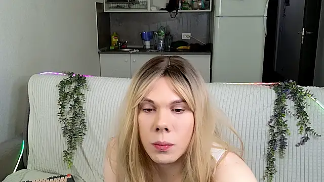 SnezanaLive online show from February 28, 2026, 10:09 pm