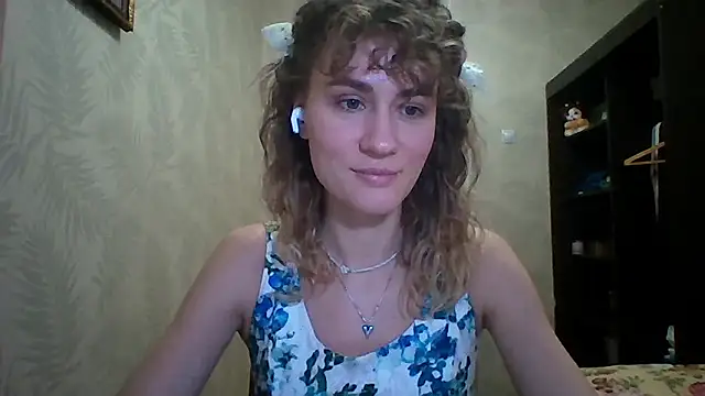 Snapshot of DeanneGilcher chatting on March 8, 2026, 5:27 pm DeanneGilcher online show from March 8, 2026, 5:27 pm