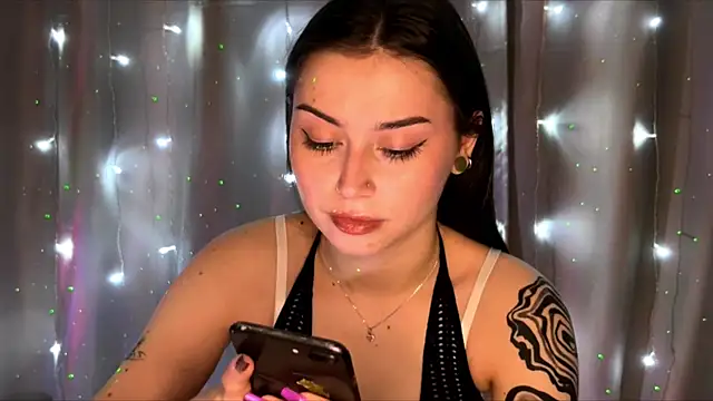 Snapshot of bellarison chatting on March 6, 2026, 7:53 pm bellarison online show from March 6, 2026, 7:53 pm