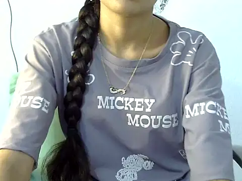 Mehaak  online show from April 4, 2026, 6:31 am