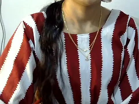 Mehaak  online show from March 3, 2026, 5:31 pm