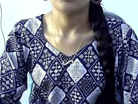 Mehaak  online show from April 1, 2026, 7:31 am