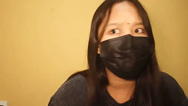 PRENCY CUTE online show from April 8, 2026, 2:18 pm