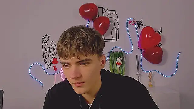 emil lucky online show from February 9, 2026, 3:54 pm