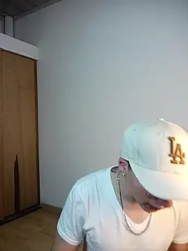 Snapshot of Emmanuel_Lust chatting on March 2, 2026, 12:23 pm Emmanuel Lust online show from March 2, 2026, 12:23 pm