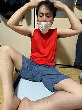 shizuku-kun211 online show from May 14, 2026, 12:02 pm