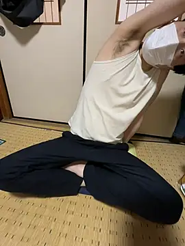 shizuku-kun211 online show from May 2, 2026, 2:50 am