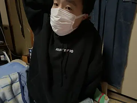 shizuku-kun211 online show from March 7, 2026, 7:52 pm