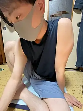 shizuku-kun211 online show from May 30, 2026, 1:50 pm