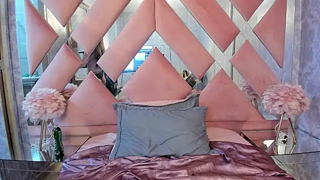 abbysweet18  online show from February 16, 2026, 9:34 pm