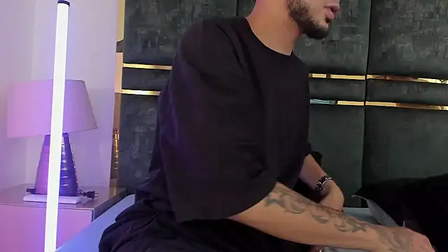 GaelyCoral online show from February 12, 2026, 11:32 am