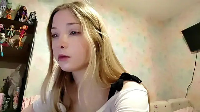 TiaBIanks online show from March 20, 2026, 12:33 am