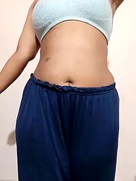 Snapshot of Wow_nikita chatting on April 10, 2026, 10:33 am Wow nikita online show from April 10, 2026, 10:33 am