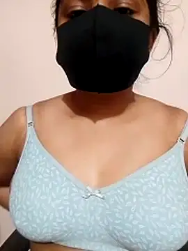 Snapshot of Wow_nikita chatting on April 8, 2026, 6:09 pm Wow nikita online show from April 8, 2026, 6:09 pm