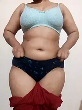 Snapshot of Wow_nikita chatting on April 4, 2026, 6:14 pm Wow nikita online show from April 4, 2026, 6:14 pm