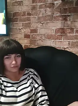 Snapshot of itismyhobby chatting on October 5, 2025, 8:21 pm itismyhobby online show from October 5, 2025, 8:21 pm