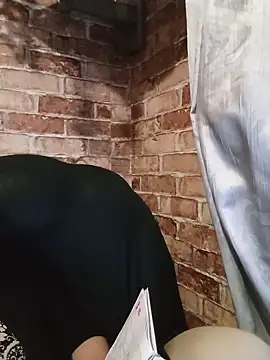 Snapshot of itismyhobby chatting on January 5, 2025, 10:40 pm itismyhobby online show from January 5, 2025, 10:40 pm