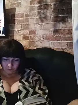 Snapshot of itismyhobby chatting on September 17, 2025, 7:27 pm itismyhobby online show from September 17, 2025, 7:27 pm