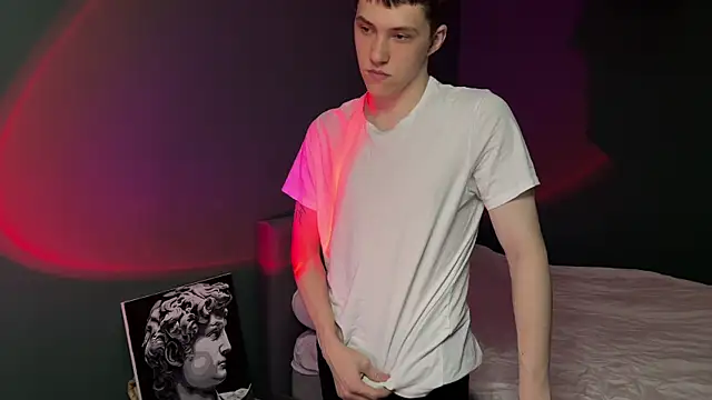 Snapshot of cronck52 chatting on April 2, 2026, 12:23 pm cronck52 online show from April 2, 2026, 12:23 pm