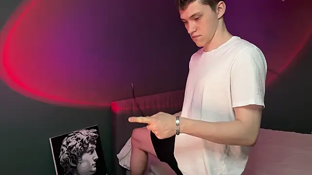 Snapshot of cronck52 chatting on April 4, 2026, 3:57 am cronck52 online show from April 4, 2026, 3:57 am