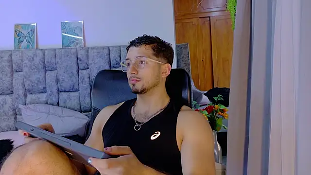 NICK MOSS  online show from February 19, 2026, 2:25 pm