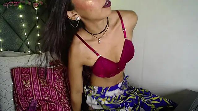 yuki saniya online show from February 25, 2026, 7:25 pm