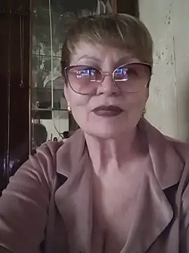 Snapshot of SophieBurns chatting on June 2, 2026, 2:06 pm SophieBurns online show from June 2, 2026, 2:06 pm