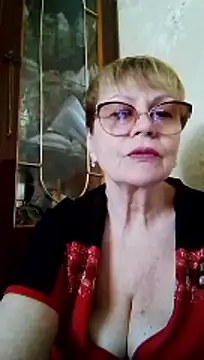 SophieBurns online show from June 14, 2026, 10:05 am