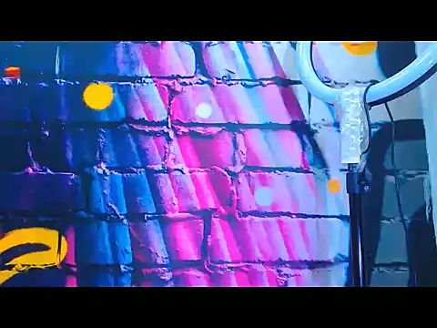 warmNoah online show from February 24, 2026, 7:48 pm