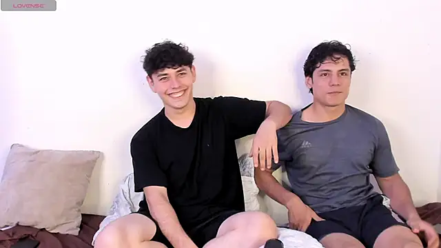 Snapshot of hans_andres17 chatting on February 22, 2026, 1:08 am hans andres17 online show from February 22, 2026, 1:08 am