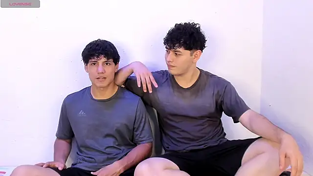 Snapshot of hans_andres17 chatting on February 9, 2026, 12:41 am hans andres17 online show from February 9, 2026, 12:41 am