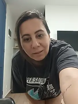 Snapshot of Sophie_Tyler chatting on May 25, 2026, 5:07 am Sophie Tyler online show from May 25, 2026, 5:07 am