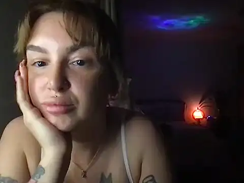 Snapshot of dyllala chatting on July 10, 2026, 6:41 pm dyllala online show from July 10, 2026, 6:41 pm