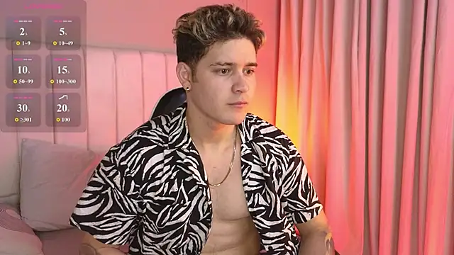 rayan linxx online show from February 20, 2026, 7:49 pm