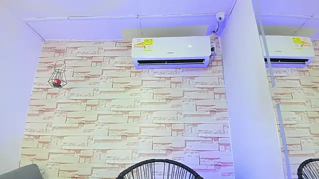 Snapshot of akira_shaunk chatting on March 9, 2026, 12:30 pm akira shaunk online show from March 9, 2026, 12:30 pm