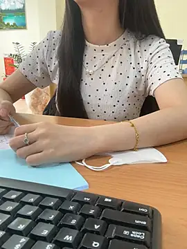 Snapshot of Celeste_SexyY chatting on March 26, 2026, 3:05 am Celeste SexyY online show from March 26, 2026, 3:05 am