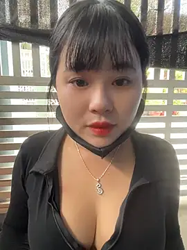 Snapshot of Lewd_couple chatting on May 7, 2026, 5:55 am Lewd couple online show from May 7, 2026, 5:55 am